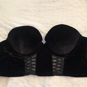 La Senza black velvet bustier size 32C